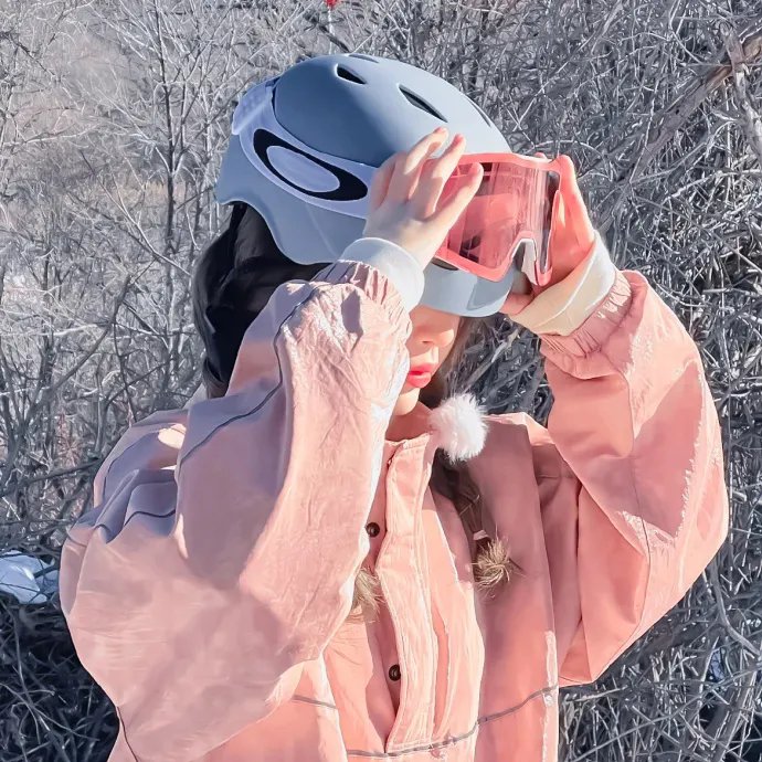 皇宫签到，女帝求我当皇帝